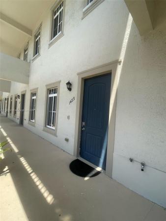 Mandarin Lakes, 14217 SW 274th St, Naranja, Florida 33032, image 3