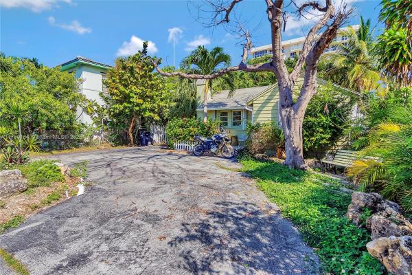 Normandy Beach, 8919 Harding Ave, Surfside, Florida 33154, image 1