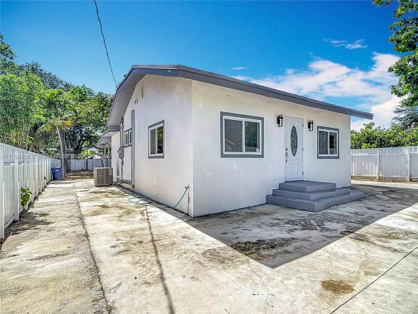 Monnah Park, 4200 NW 23rd Ave, Brownsville, Florida 33142, image 3