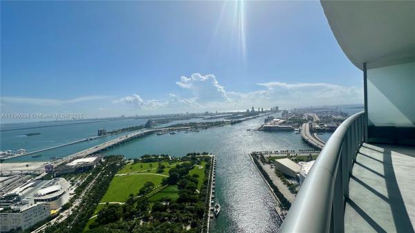 MarinaBlue, 888 Biscayne Blvd #4312, Miami, Florida 33132, image 1