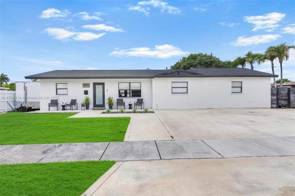 Southern Estates, 3640 SW 122nd Pl, Tamiami, Florida 33175, image 2