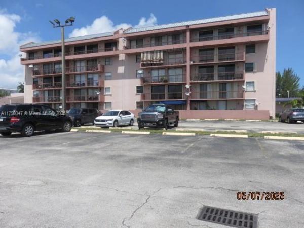 7040 SW 24 St #104, Unincorporated Dade County, Florida 33155, image 1