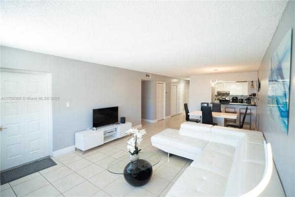 Coral Gate East, 6950 NW 186th St #2-502, Hialeah, Florida 33015, image 3