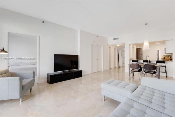 Tidemark At Key Colony, 201 Crandon Blvd #432, Key Biscayne, Florida 33149, image 1