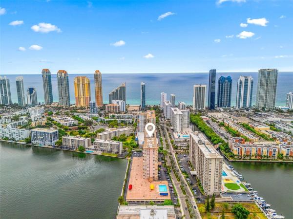 Winston Towers 200, 251 174th St #212, Sunny Isles Beach, Florida 33160, image 1