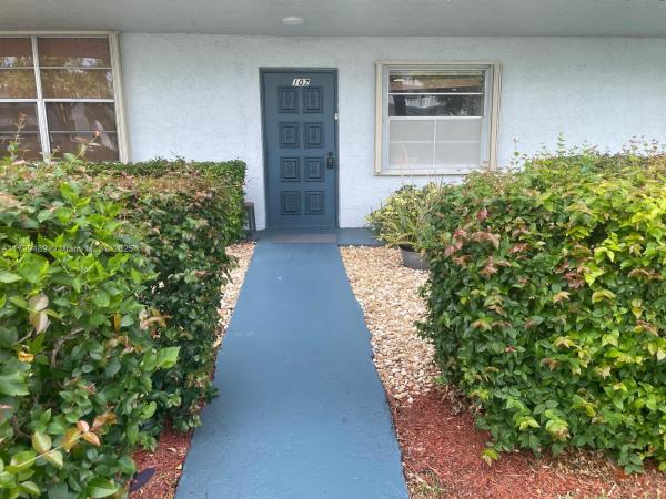 Palm Springs 2, 7680 NW 18th St #107, Margate, Florida 33063, image 1