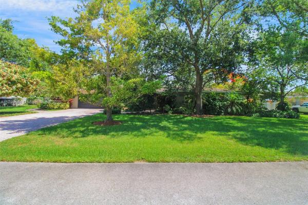 Golf View Heights, 8345 SW 143rd St, Palmetto Bay, Florida 33158, image 1