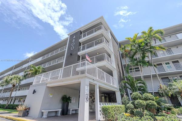 Hillcrest, 4800 Hillcrest Ln #311, Hollywood, Florida 33021, image 1