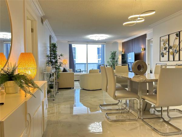 Maison Grande, 6039 Collins Ave #1507, Miami Beach, Florida 33140, image 1