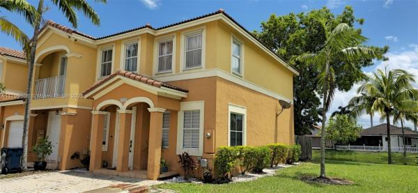 10846 SW 240th Ln, Unincorporated Dade County, Florida 33032, image 1