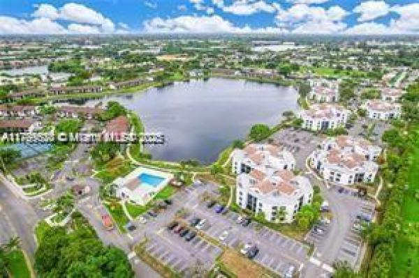 Lake Pointe, 216 Lake Pointe Dr #128, Oakland Park, Florida 33309, image 1