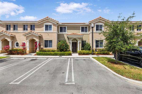 1176 SE 23rd Ave, Homestead, Florida 33035, image 1