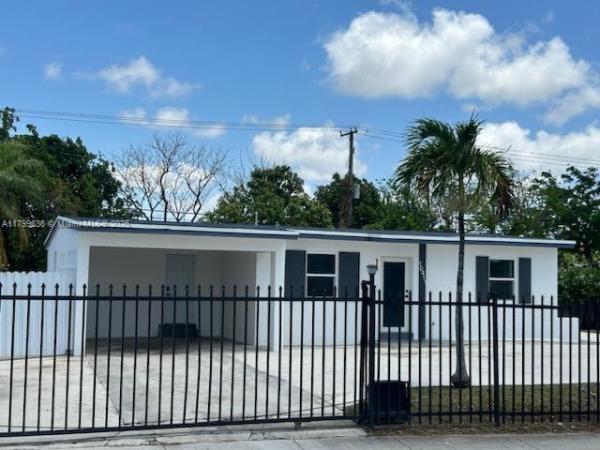 10411 SW 184th St, Cutler Bay, Florida 33157, image 1