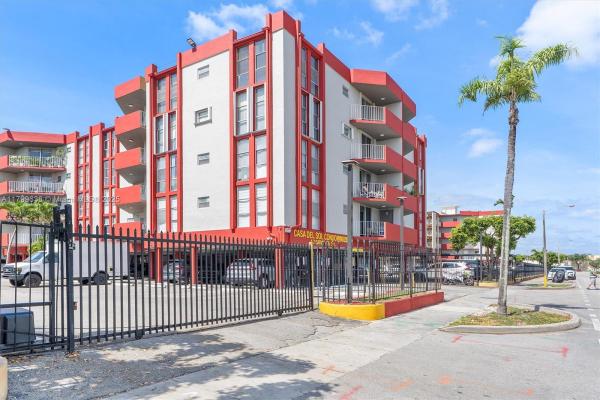 Casa Del Sol, 1750 W 46th St #528, Hialeah, Florida 33012, image 1