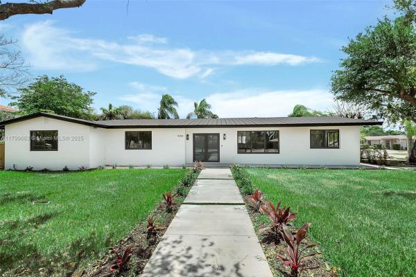 9494 SW 144th St, Unincorporated Dade County, Florida 33176, image 1