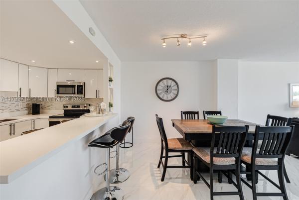 Ocean Reserve, 19370 Collins Ave #324, Sunny Isles Beach, Florida 33160, image 3
