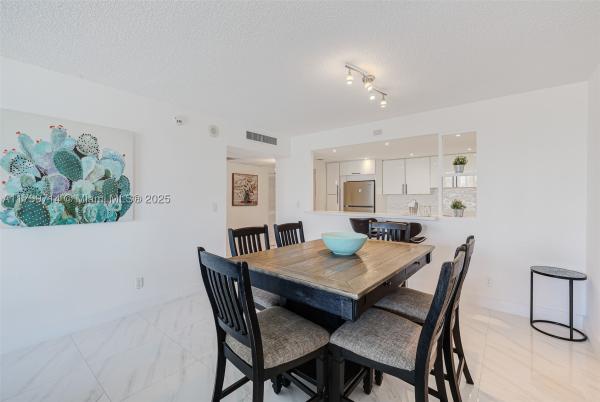 Ocean Reserve, 19370 Collins Ave #324, Sunny Isles Beach, Florida 33160, image 2