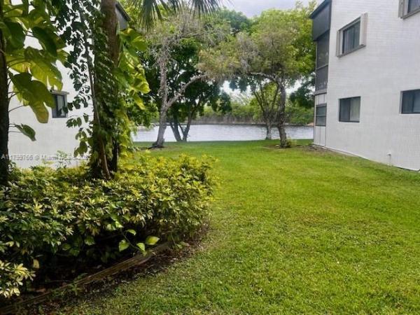 Tamarac Gardens, 9920 NW 68th Pl #103, Tamarac, Florida 33321, image 1