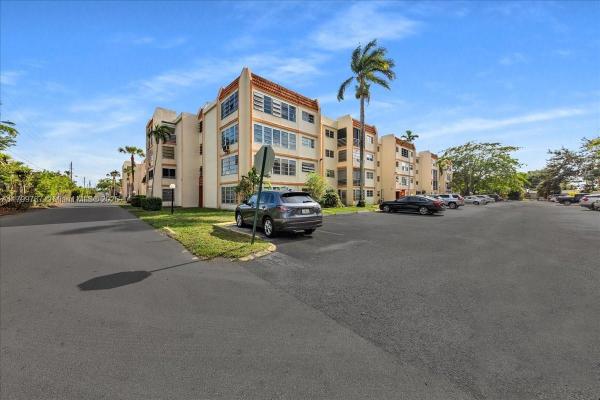 Cypress Tree, 2451 NW 41st Ave #304, Lauderhill, Florida 33313, image 1