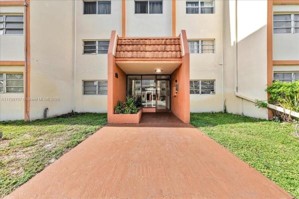 Cypress Tree, 2451 NW 41st Ave #304, Lauderhill, Florida 33313, image 2