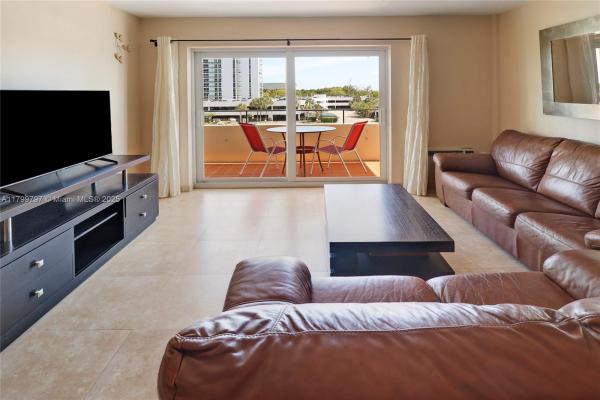 Kings Point Imperial, 220 Kings Point Dr #403, Sunny Isles Beach, Florida 33160, image 1