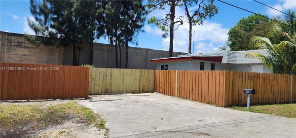 Lafayette Homesites, 901 SW 13th St #1, Pompano Beach, Florida 33060, image 1