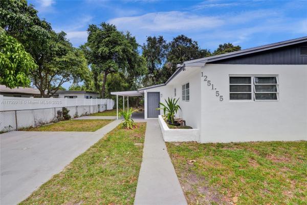 Arch Creek Estates, 1251 NE 150th St, Golden Glades, Florida 33161, image 2