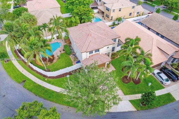 Silver Lakes, 3372 SW 179th Ave, Miramar, Florida 33029, image 1