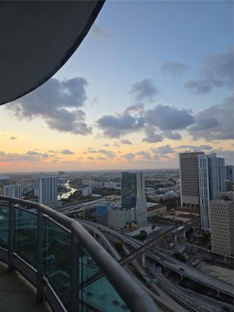 Wind, Miami, Florida 33130, image 1