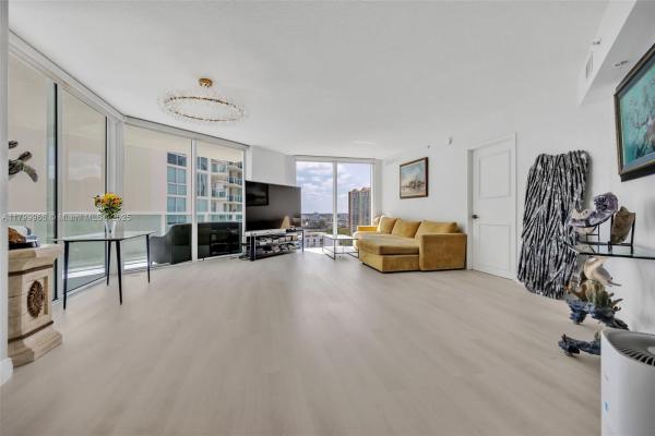 St Tropez On The Bay, 200 Sunny Isles Blvd #2-1503, Sunny Isles Beach, Florida 33160, image 2