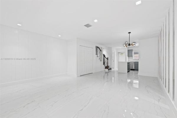 Townhouse East, 450 SE 7th St #214, Dania Beach, Florida 33004, image 1