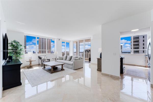 Courts Brickell Key, 801 Brickell Key Blvd #1911, Miami, Florida 33131, image 2