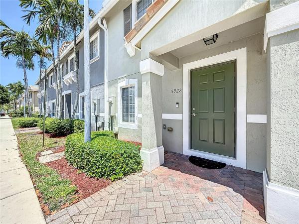 Hampton Hills, 5928 Glasgow Way, Tamarac, Florida 33321, image 1