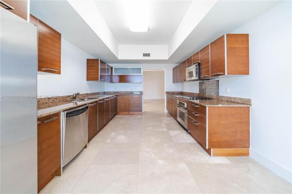 Aventura Marina 2, 3330 NE 190th St #PH-14, Aventura, Florida 33180, image 3