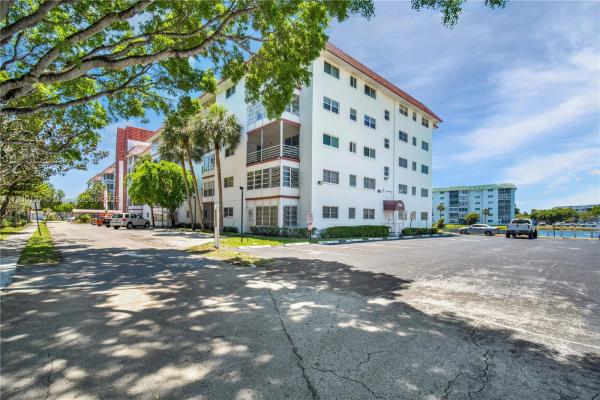 Castle Gardens, 4750 NW 22nd Ct #518, Lauderhill, Florida 33313, image 1