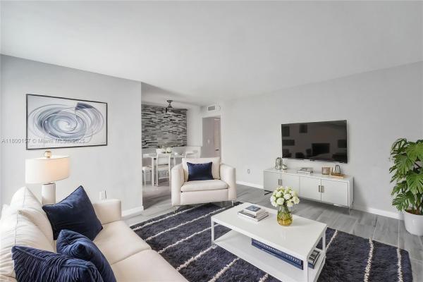 Collins Manor, 701 Collins Ave #4D, Miami Beach, Florida 33139, image 1