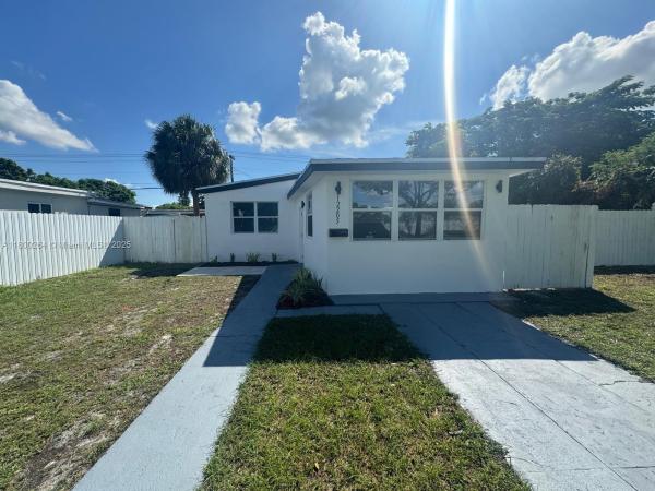 Overbrook Shores, 12205 NW 2nd Ave, North Miami, Florida 33168, image 2