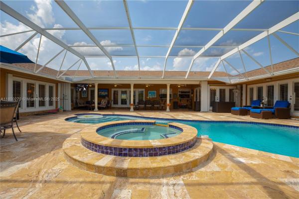 7720 SW 183rd Ter, Palmetto Bay, Florida 33157, image 1