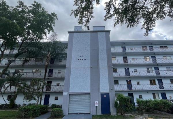 Lakeshore At University Park, 8560 N Sherman Cir #402, Miramar, Florida 33025, image 1