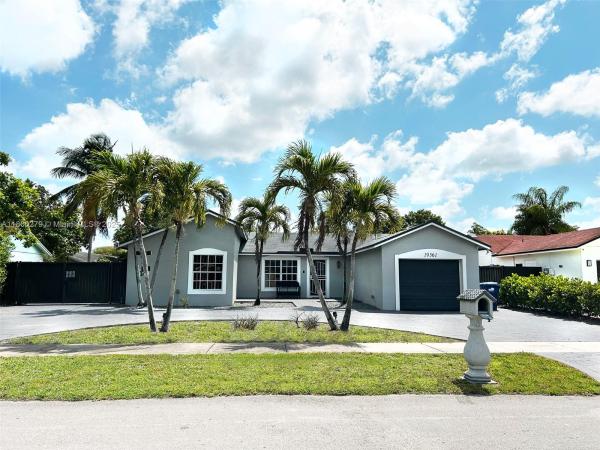 19361 NW 61st Ave, Hialeah, Florida 33015, image 1