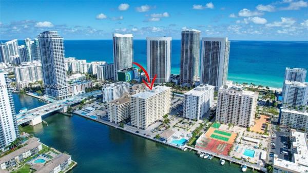 1833 S Ocean Dr #1708, Hallandale Beach, Florida 33009, image 1