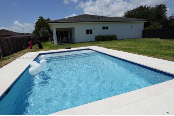 Lincoln City, 21205 Ingraham Avenue Rd, Cutler Bay, Florida 33189, image 1