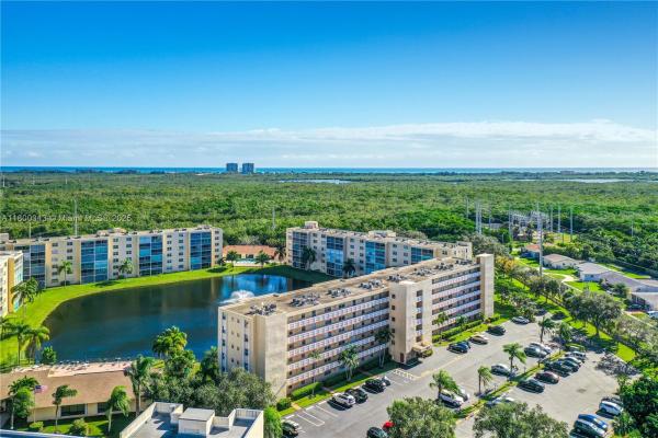 Meadowbrook Lakes View, 431 SE 3rd St #201, Dania Beach, Florida 33004, image 1