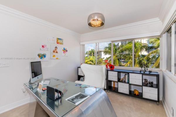 Golden Isles, 418 Tamarind Dr, Hallandale Beach, Florida 33009, image 2