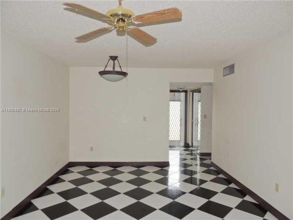 Sunrise Lakes 2, 8595 Sunrise Lakes Blvd #307, Sunrise, Florida 33322, image 1