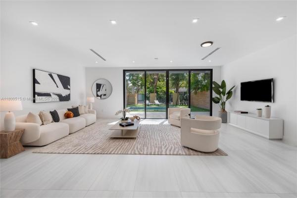 East Shenandoah, 3637 SW 3rd Ave #RIGHT, Miami, Florida 33145, image 1