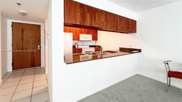 The Club At Brickell Bay, 1200 Brickell Bay Dr #2814, Miami, Florida 33131, image 1