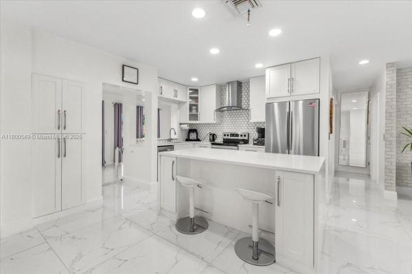 Tamarac Forest, 4340 NW 19th Ave, Oakland Park, Florida 33309, image 1