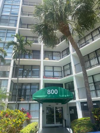 Oceanview Park, 800 Parkview Dr #104, Hallandale Beach, Florida 33009, image 1