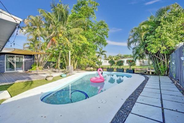 Bel-Ter, 2700 SW 18th St, Fort Lauderdale, Florida 33312, image 1